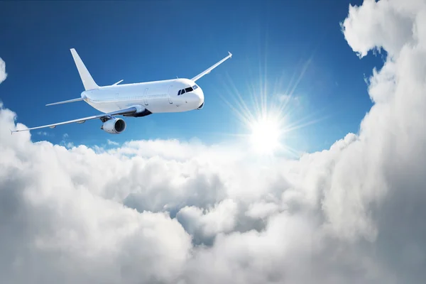 Spirit Airlines Booking Number